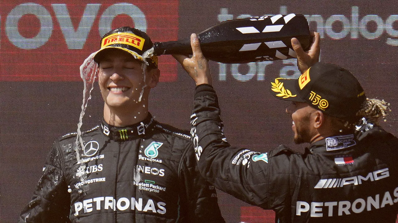Foto: Charles Leclerc Apes, Max Verstappen Jawara di F1 GP Prancis
