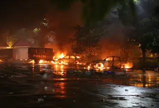 Kerusuhan di kompleks Stadion Lukas Enembe