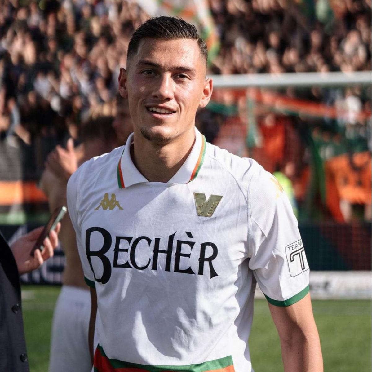 Rizky Ridho Tanggapi Usai Disebut Mirip dengan Jay Idzes, Fokus di Timnas Indonesia