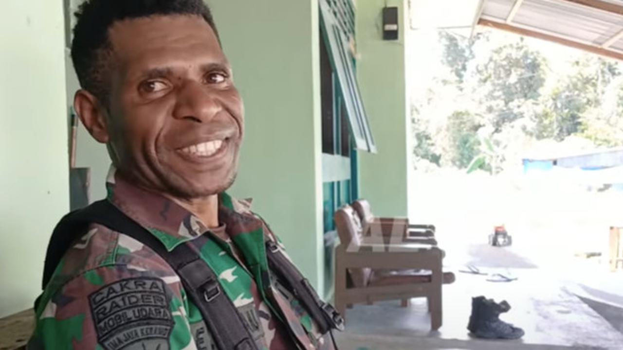 ⁠Cerita Anak Papua Cita-cita Ingin Jadi Guru, Ending-nya Malah Jadi Anggota Prajurit TNI AD
