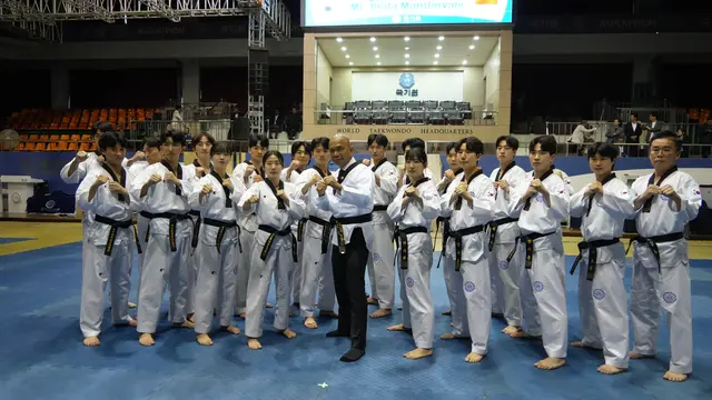 CdM Indonesia di Paralimpiade 2024 Reda Manthovani Dapat Gelar Grand Master Taekwondo