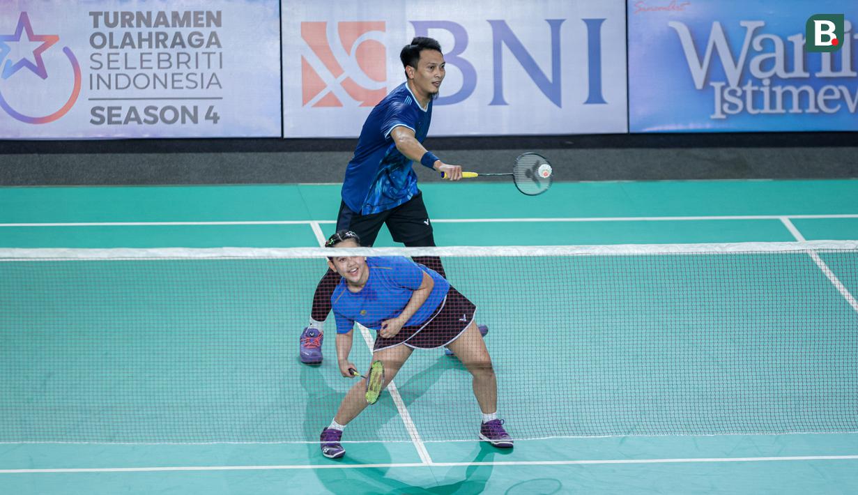 <p>Ahsan/Ziva sempat kalah pada gim pertama dengan skor 18-21. (Bola.com/Bagaskara Lazuardi)</p>