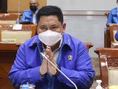 Kepala Badan Narkotika Nasional (BNN) Komjen Pol Petrus Reinhard Golose mengikuti rapat dengar pendapat dengan Komisi III DPR di Kompleks Parlemen, Senayan, Jakarta, Senin (7/6/2021). Rapat membahas penyusunan program kerja tahun 2022. (Liputan6.com/Angga Yuniar)