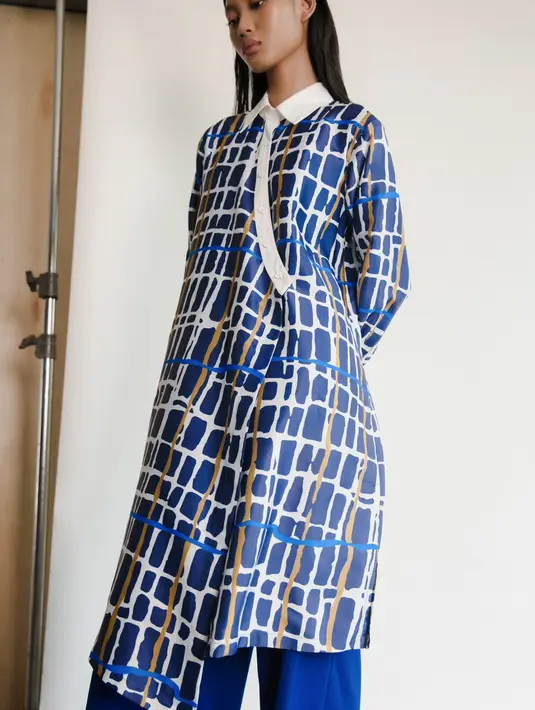 ANQA berarti sopan santun, atau juga bisa disebut anggun. ANQA juga merupakan nama makhluk mitologi yang memberi pengaruh besar dalam sejarah Nabi. Dari arti dan cerita tersebutlah nama ANQA diharapkan sebagai bentuk doa, agar kelak, siapapun yang mengenakan koleksinya dapat terlihat ramah dalam keanggunannya.  / Foto dok: ANQA.