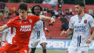 Semen Padang vs Persijap Jepara di BRI Super League 2025/2026. (X Semen Padang)