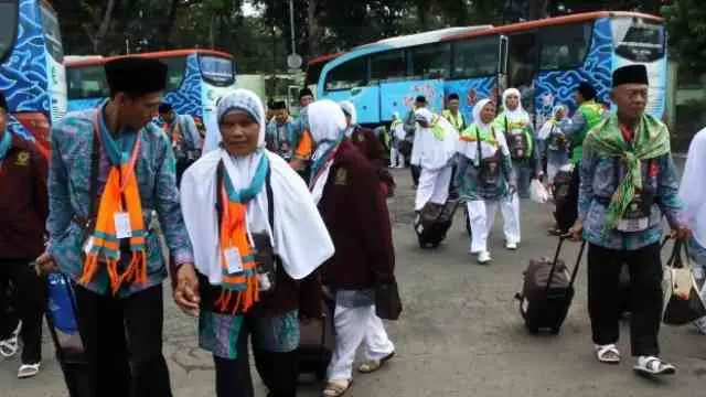 Air Zam Zam Palsu Merek La Lattul Water Beredar di Toko Oleh-oleh Haji