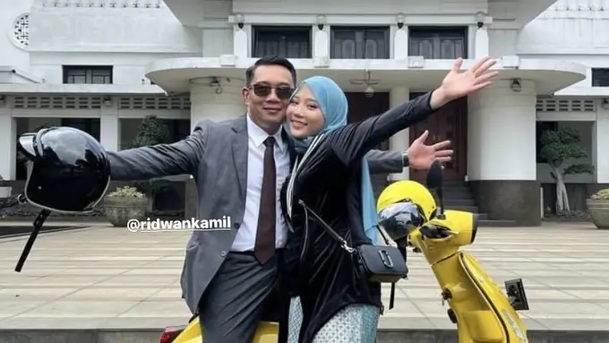 Romantisme Ridwan Kamil Ajak Putrinya Zara Berkeliling Naik Motor Setelah Lulus SMA , credit: @ridwankamil