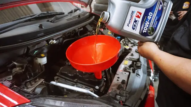 Gandeng ITS, Produsen Pelumas Ini Berikan Servis Gratis di Surabaya (Ist)