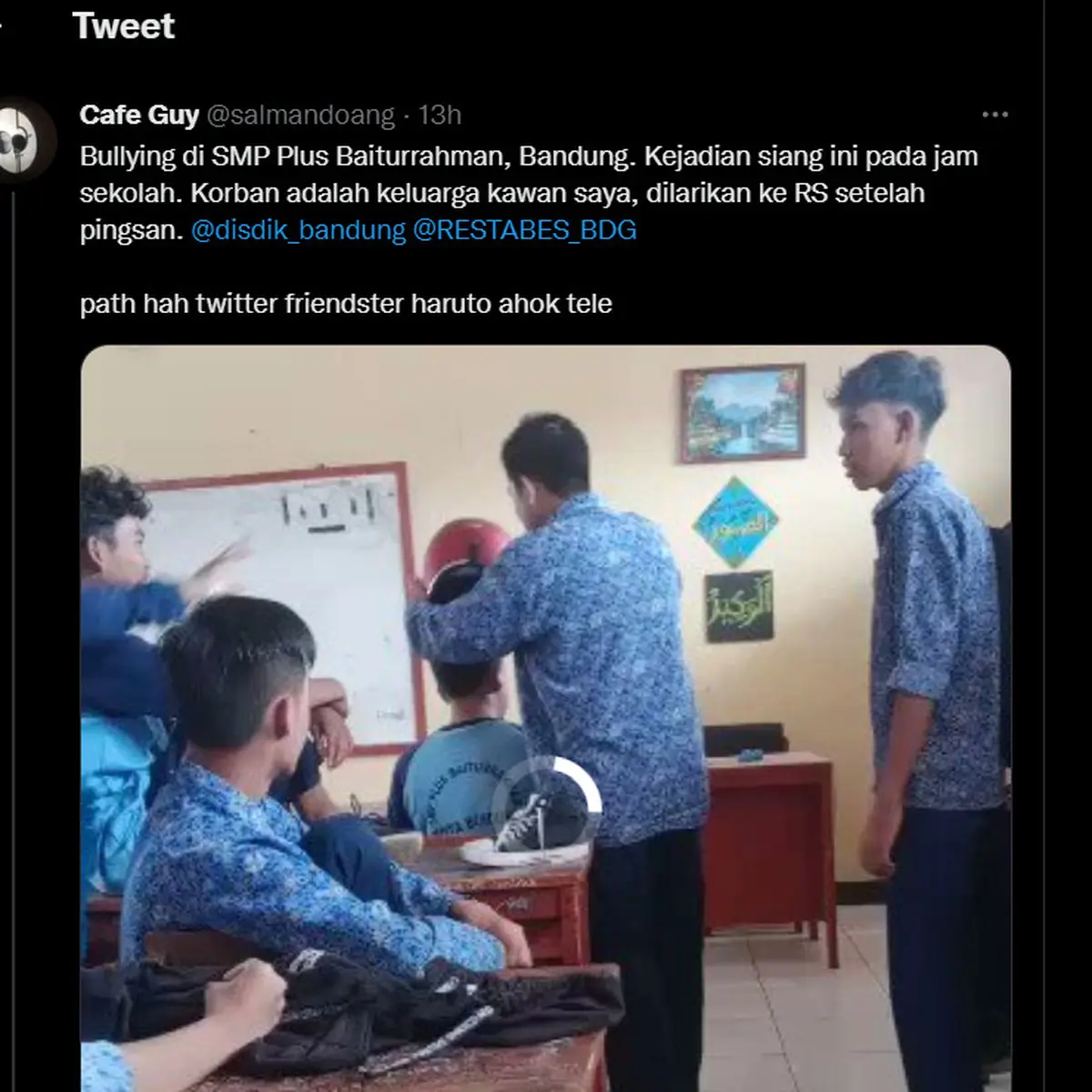 Viral Aksi Bullying Siswa SMP di Bandung, Korban Ditendang Berkali-kali  Sampai Pingsan - Citizen6 Liputan6.com