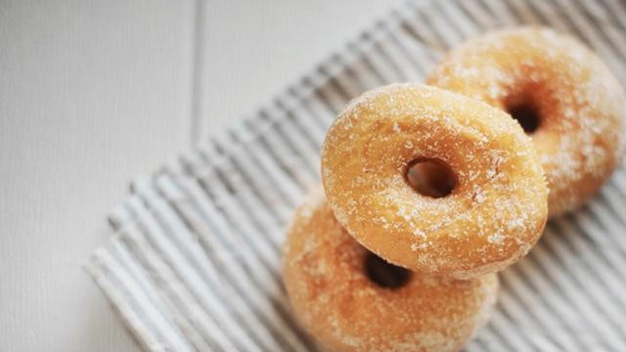 ilustrasi donat kentang