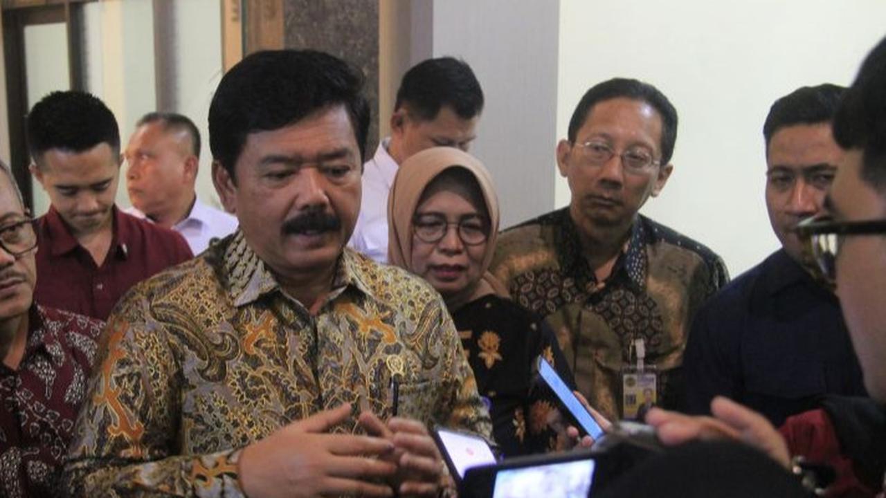 Foto Lawas Eks Panglima TNI saat Jalani Tradisi Masuk ke Skuadron, Kumisnya jadi Sorotan