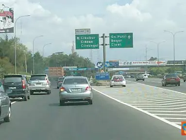 Motor Masuk Tol UKI-Cibubur