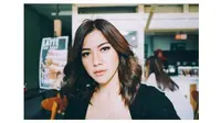 Potret Dita Fakhrana, Presenter Cantik yang Mirip Olla Ramlan (sumber: Instagram/fakhranaaa)