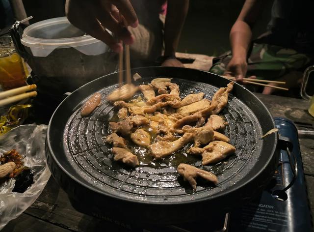 8. Lomeal Grill dan BBQ (Sewa Peralatan Grill)