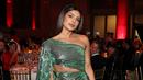 Priyanka Chopra Jonas menghadiri Gala DKMS Tahunan ke-17 di Cipriani Wall Street, New York City, Amerika Serikat, Kamis (19/10/2023). Priyanka Chopra menjadi pusat perhatian saat tiba di karpet merah. (Jamie McCarthy/Getty Images for DKMS Gala/AFP)