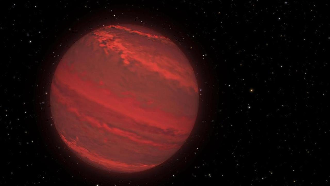 Planet dengan kode, WASP-17 b juga kira-kira dua kali lebih lebar dari Jupiter. Runner-up adalah KELT-9b, yang radiusnya 1,84 kali Jupiter, tambahnya.