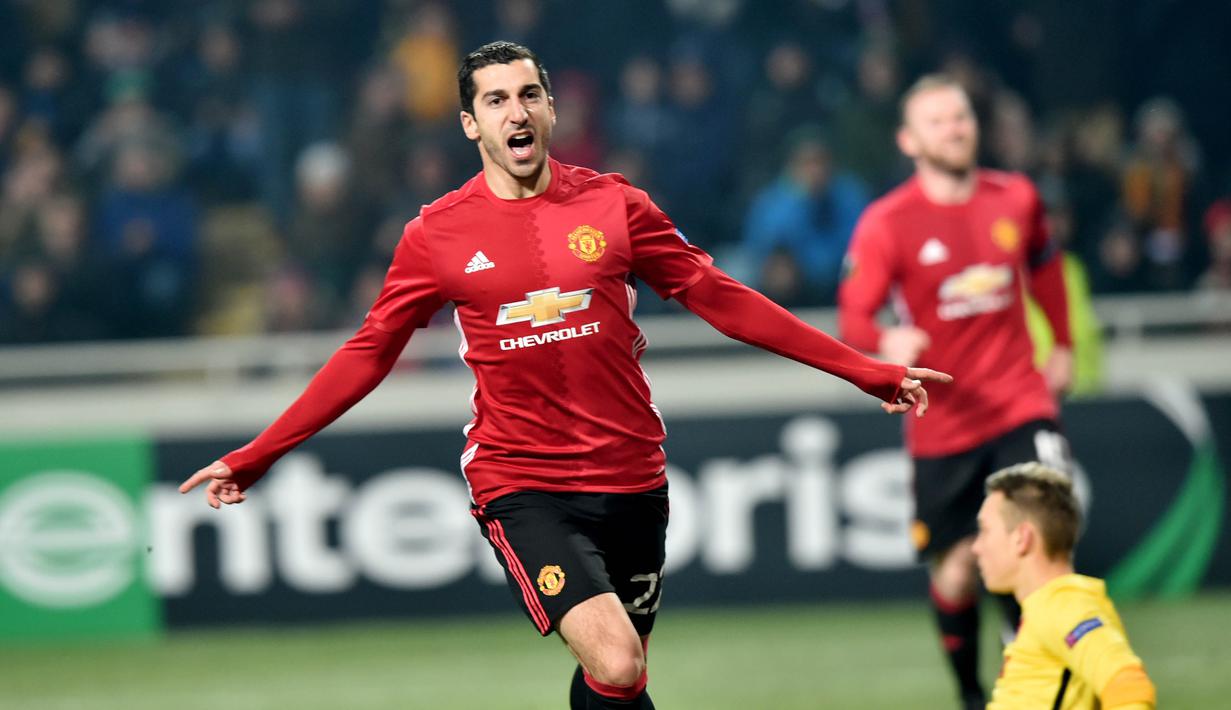 2. Henrikh Mkhitaryan – Pemain Armenia ini menjadi kunci dalam strategi  Setan Merah musim ini. Dua gol dan enam assist dalam 10 penampilan serta 85 persen umpan sempurna menjadi alasan Jose Mourinho mengandalkannya. (AFP/Sergei Supinsky)