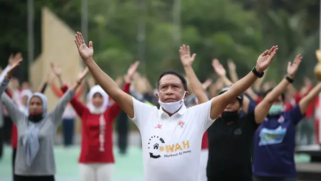Latihan conditioning biasanya teridiri dari beberapa gerakan dasar olahraga. Mulai dari stretching, push up, plank dan beberapa gerakan lain. Gerakan tersebut disarankan dilakukan delapan hitungan setiap sesinya. Serta dilakukan minimal dua kali repetisi