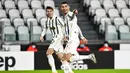 Kemenangan ini juga membuat Bianconeri memangkas jarak dengan AC Milan yang berada di puncak klasemen dengan selisih 5 poin. (Marco Alpozzi/LaPresse via AP)