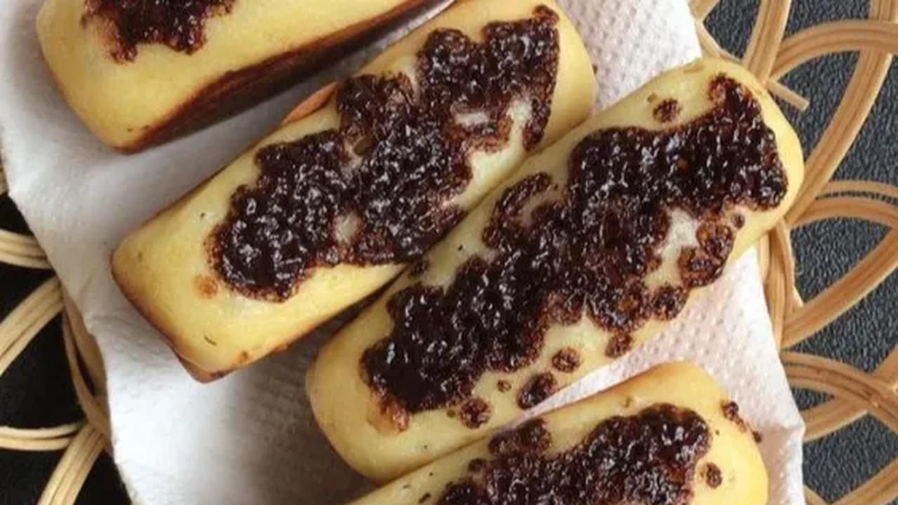 6.	Kue Pukis Kentang
