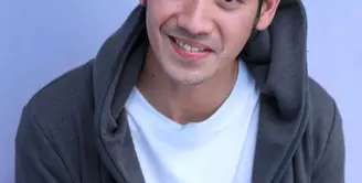 Tarra Budiman keluar dari manajemen Mak Vera menimbulkan pro-kontra. Alasannya yang tahu Tarra sendiri, keluarga, rekan-rekan manajemennya. (Galih W. Satria/Bintang.com)