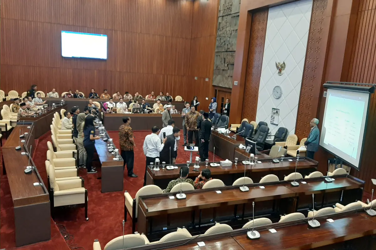 Politikus PDIP Sudin Ditetapkan sebagai Ketua Komisi IV