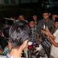 Para pegiat kopi Cirebon saat menggelar tadarus kopi di Ponpes Gedongan Cirebon. Foto (Liputan6.com / Panji Prayitno)