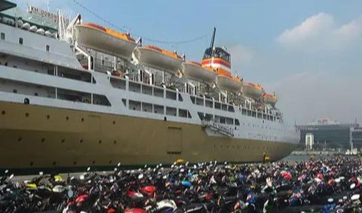 3. Kapal Laut<br>