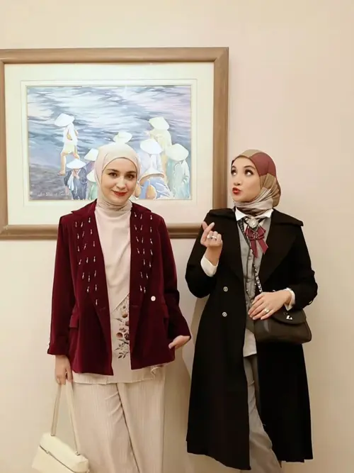 Jinsiy aloqada bolgan krossdresserlarning fotosuratlari