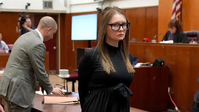 Anna Sorokin perempuan yang menipu bank di AS terjerat hukuman hingga 12 tahun penjara (AFP Photo)