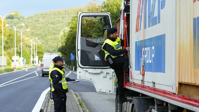 Ceko Perketat Perbatasannya dengan Slovakia untuk Atasi Arus Migran