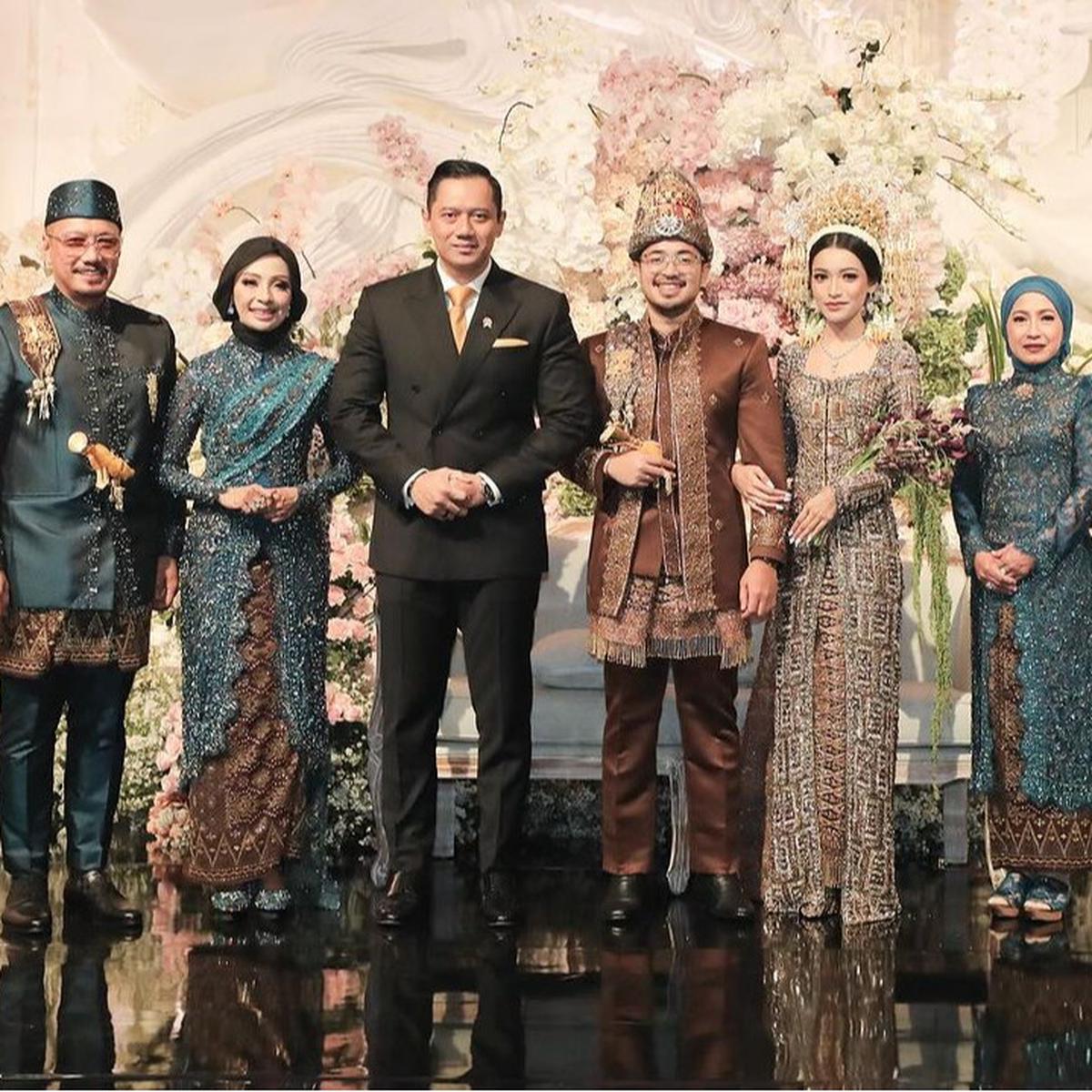 Dihadiri Tamu Presiden hingga Para Menteri, Intip Momen Pernikahan Putri Ipang Wahid yang Curi Perhatian