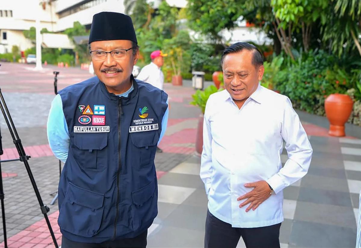 FOTO: Emtek Group Salurkan Bantuan Kemanusiaan untuk Wilayah Terdampak Bencana Sumatera