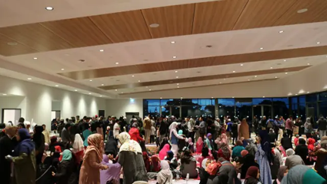 Buka puasa WNI di Perth yang digelar di Mills Park Center, Beckenham. (Dokumentasi KJRI Perth)