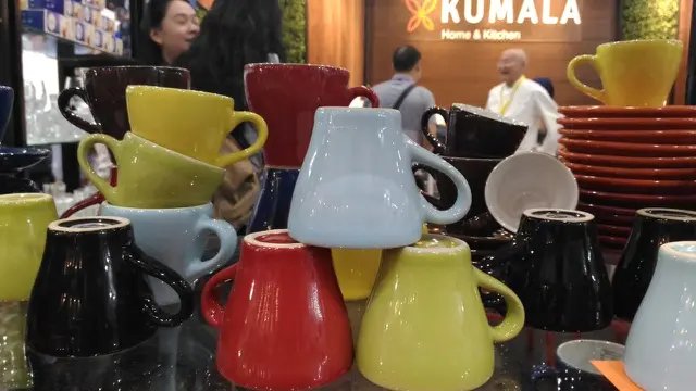 Gelas Saji Berbahan Keramik