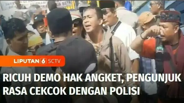 Unjuk rasa mendukung DPR segera menggulirkan Hak Angket terkait kecurangan pemilu di depan Gedung DPR RI, Jakarta, diwarnai kericuhan. Ketegangan kian menjadi setelah massa yang menolak Hak Angket tiba di lokasi.