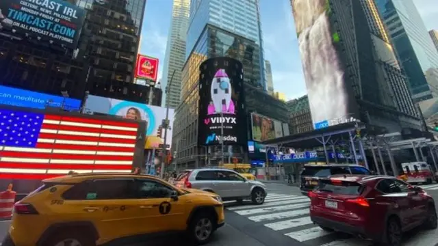 Iklan Vidy dan VidyX Tayang di Videotron Nasdaq Tower, New York