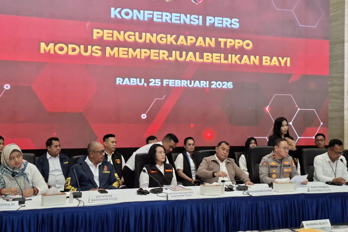 Direktorat Tindak Pidana Perempuan dan Anak serta Tindak Pidana Perdagangan Orang (PPA-PPO) Bareskrim Polri mengungkap modus tindak pidana perdagangan orang (TPPO) berupa penjualan bayi. (Liputan6/Rifqy Alief)