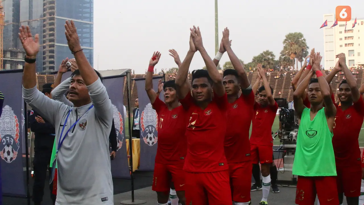 Indra Sjafri dan para pemain Timnas Indonesia U-22
