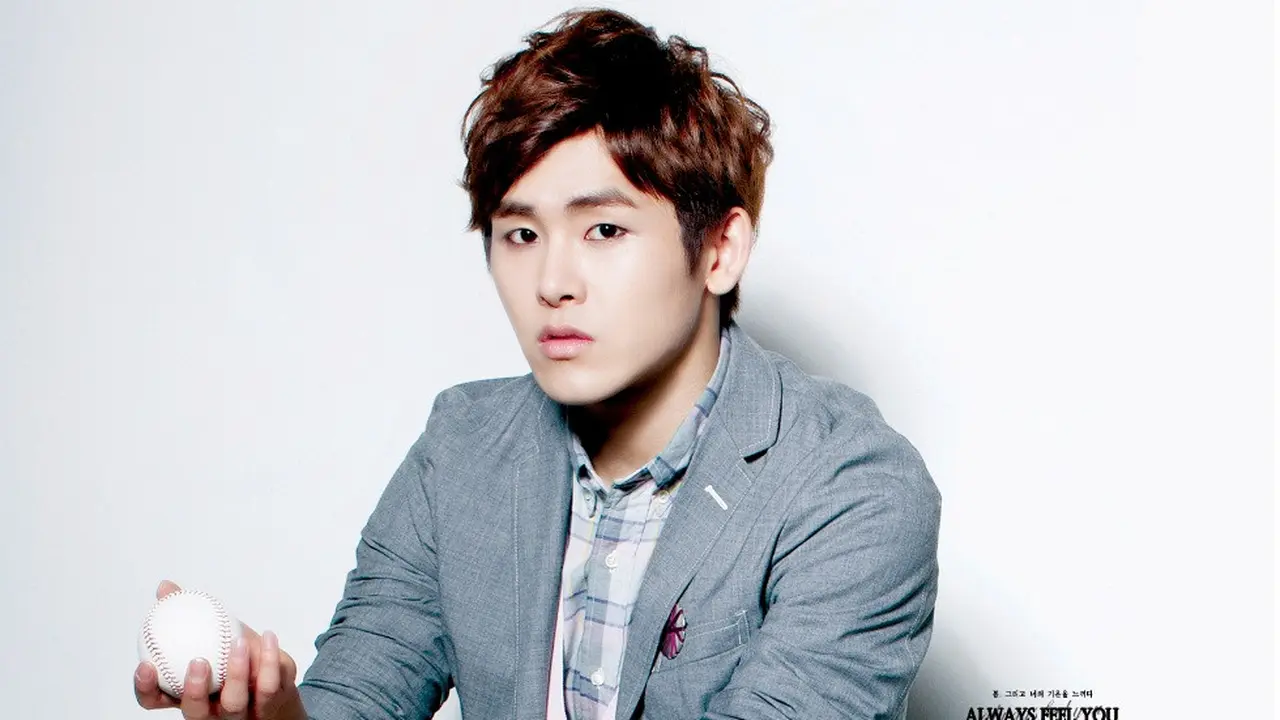 Hoya `INFINITE`
