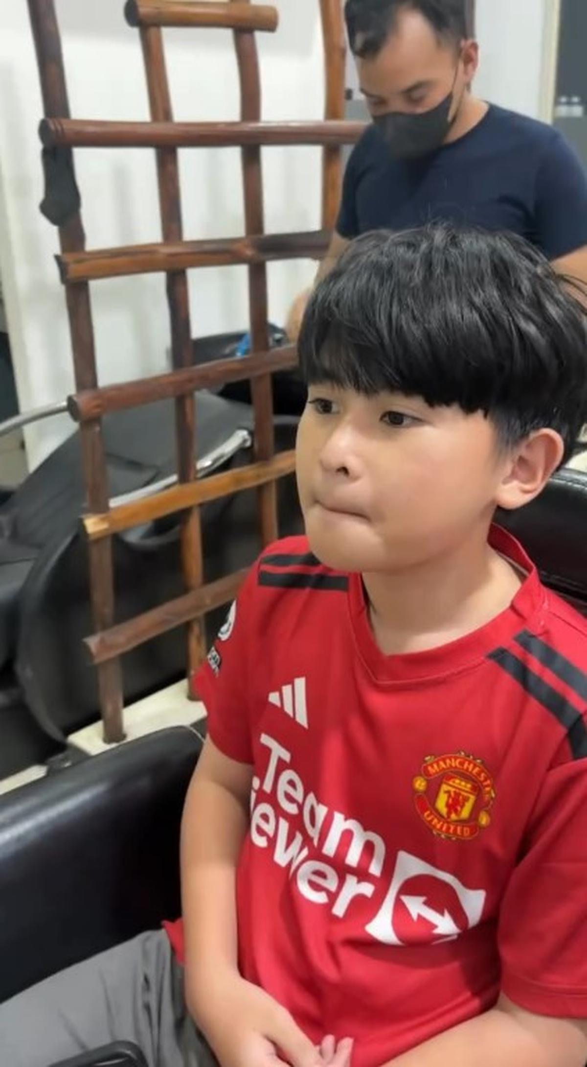 Potret Terbaru Ivander Haykal Anak Daus Mini Usai Ubah Gaya Rambut, Dikeriting ala Rafael Struick