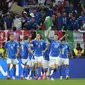 Timnas Italia merayakan gol penyeimbang ke gawang Albania yang dicetak oleh Alessandro Bastoni pada laga grup B Euro 2024 di Signal Iduna Park (AP Photo/Alessandra Tarantino)