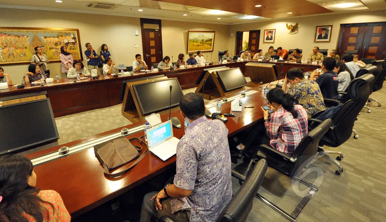 Suasana media briefing Konferensi Asia Afrika (KAA) di Kantor Staf Kepresidenan, Jakarta, Jumat (20/3/). Gelaran Konferensi Tingkat Tinggi Asia Afrika akan dilaksanakan pada 19-24 April 2015 mendatang di Jakarta dan Bandung. (Liputan6.com/Faizal Fanani)