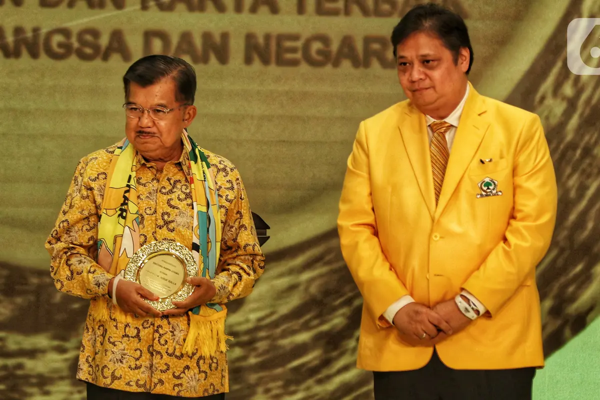 Jokowi - Ma'ruf Amin Hadiri HUT ke-55 Partai Golkar