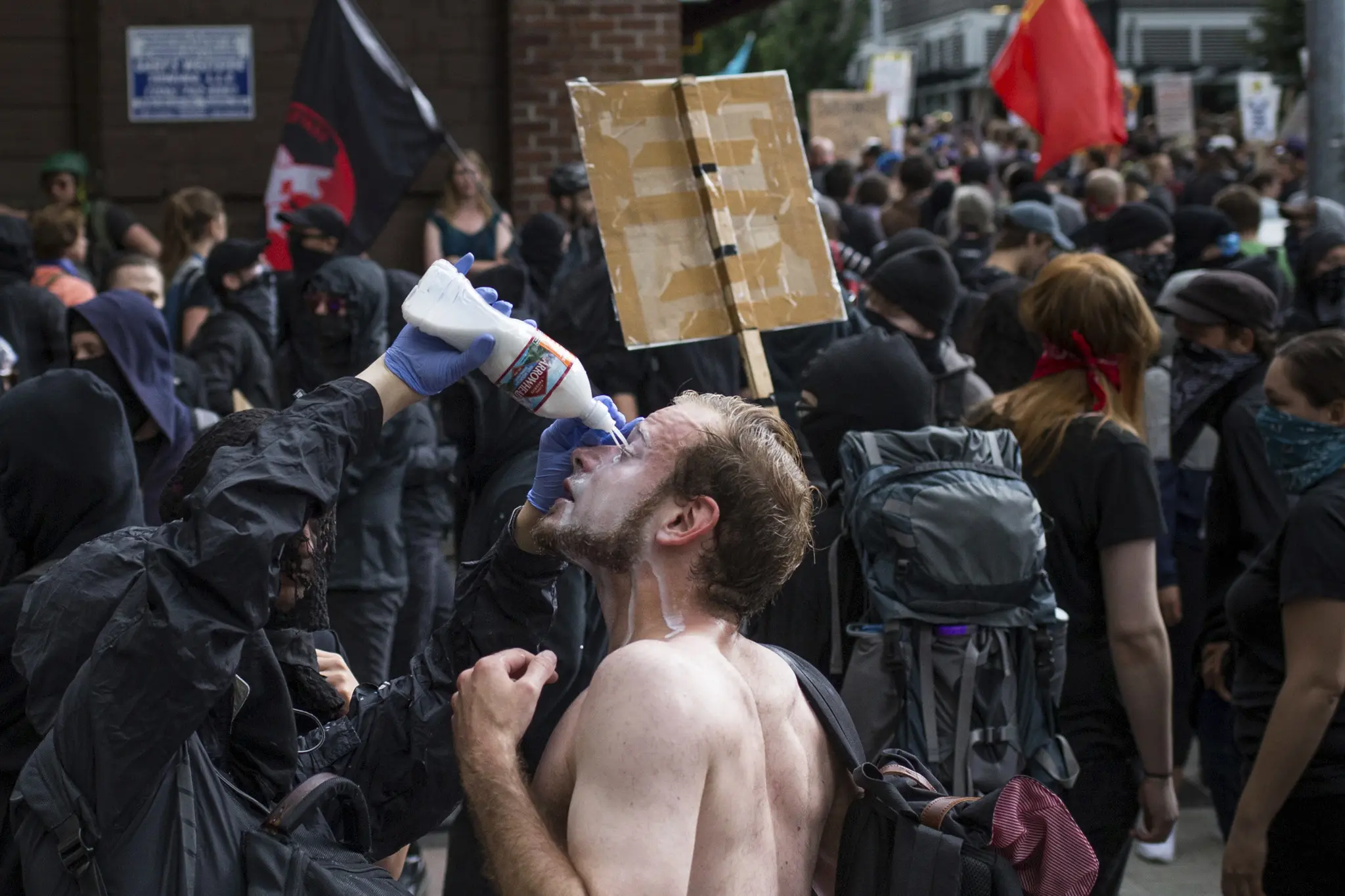 Bentrok antar demonstran di Seattle, Amerika Serikat (AP)