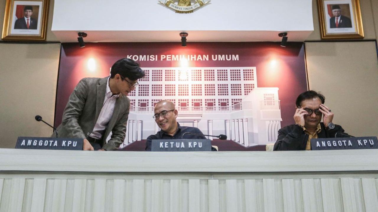 Sebelumnya diberitakan, Ketua Komisi Pemilihan Umum Republik Indonesia (KPU RI) Hasyim Asy'ari memastikan telah terjadi masalah pada pemungutan suara di Kuala Lumpur, Malaysia.