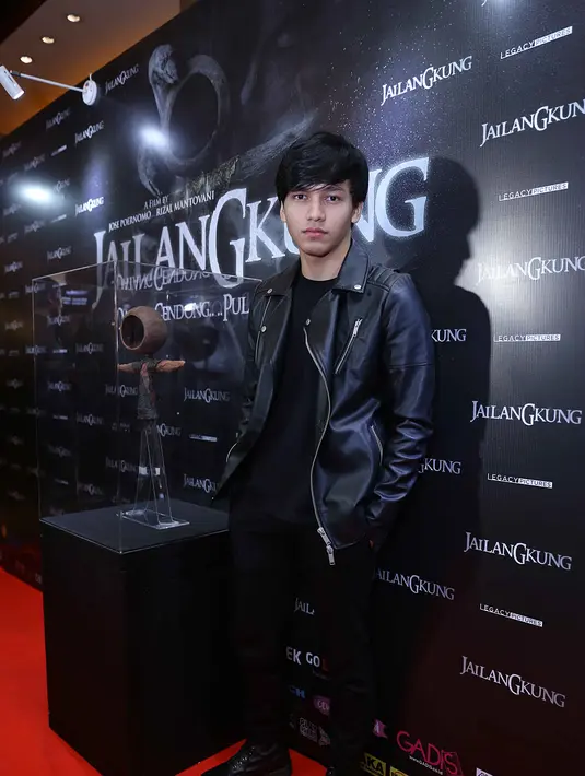 Jefry sejak kecil sebagai cowok penakut. Film Jailangkung menjadikan pria kelahiran 15 Januari 1999 itu sebagai sebuah tantangan tersendiri. Bahkan, ia tidak berani sendiri saat berada di rumah. (Nurwahyunan/Bintang.com)