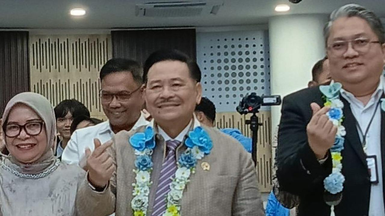 Kekompakan Masyarakat Jadi Kunci Hadapi Tekanan Ekonomi Global, Kata Wamenko Otto