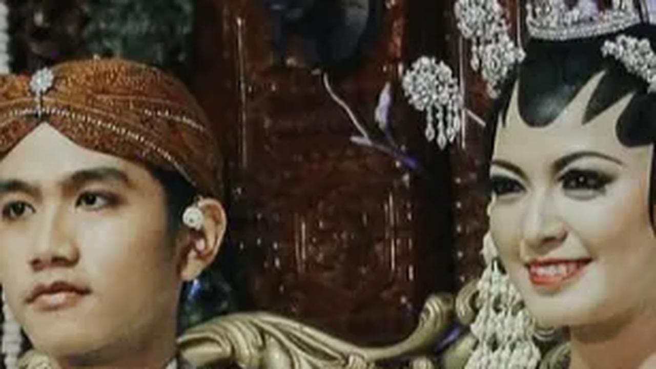 Namanya mencuat sejak dinikahi oleh putra sulung Presiden Joko Widodo (Jokowi), Gibran Rakabuming Raka pada 11 Juni 2015 lalu.&nbsp;<br>