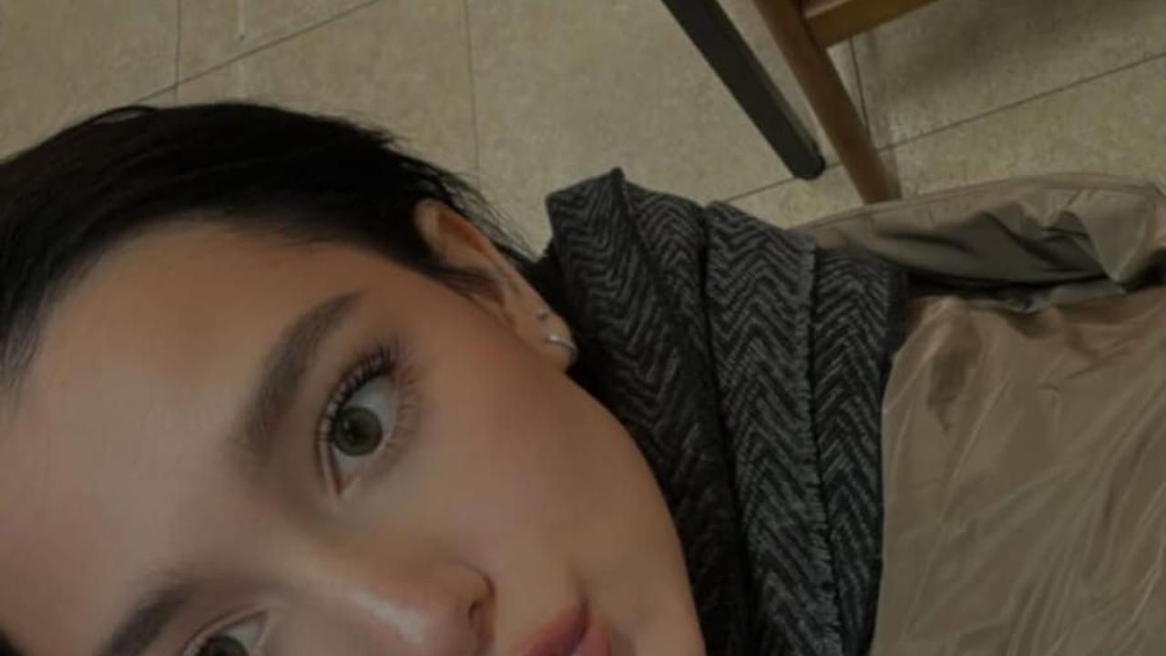 Potret Yasmine Ow Bulan Madu di Korea Bareng Suami, Kalap Belanja Makeup dan Softlens